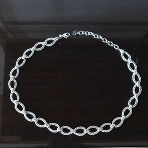 Swarovski necklace, excellent condition
